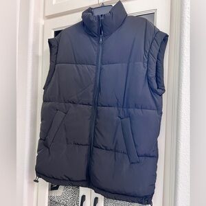 Black Puffer Vest (oversized)